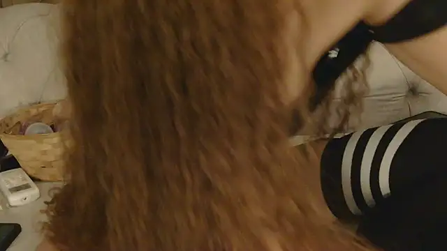 Snapshot of mirasu34 chatting on 10.26.25 mirasu34 online show from 10.26.25