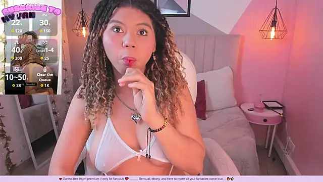 Snapshot of Baby__kitty_ chatting on 11.11.25 Baby kitty online show from 11.11.25