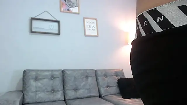 Xfire boy69 online show from 10.18.25