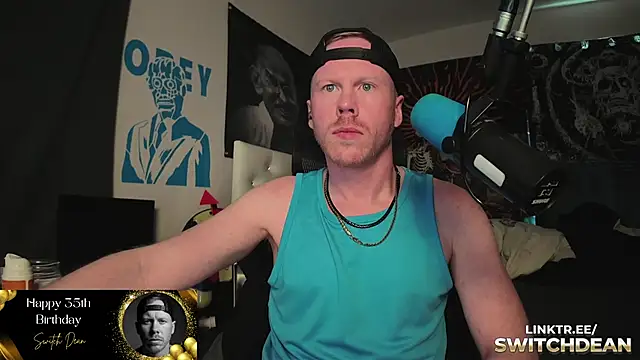 Snapshot of twunkdean chatting on 09.18.25 twunkdean online show from 09.18.25