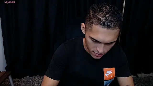 Derek Storm  online show from 11.15.25