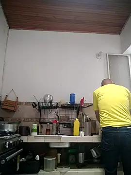 Snapshot of jorge406 chatting on 10.14.25 jorge406 online show from 10.14.25