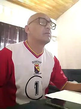 Snapshot of jorge406 chatting on 10.25.25 jorge406 online show from 10.25.25