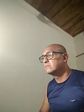 Snapshot of jorge406 chatting on 11.11.25 jorge406 online show from 11.11.25