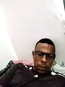 gonzalo-1 online show from 10.14.25
