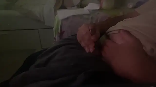 Snapshot of qnawafp chatting on 10.19.25 qnawafp online show from 10.19.25