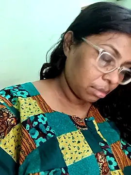 zara-mallus online show from 09.25.25