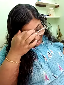 zara-mallus online show from 09.26.25