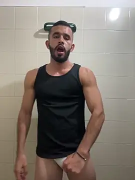 Snapshot of Jacksonfranco chatting on 10.08.25 Jacksonfranco online show from 10.08.25