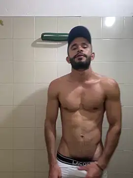 Snapshot of Jacksonfranco chatting on 10.11.25 Jacksonfranco online show from 10.11.25