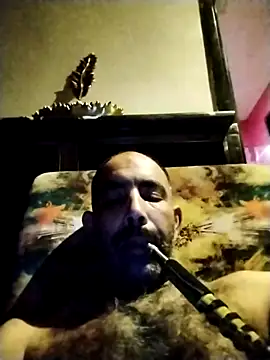 Snapshot of salimbasha chatting on 10.19.25 salimbasha online show from 10.19.25