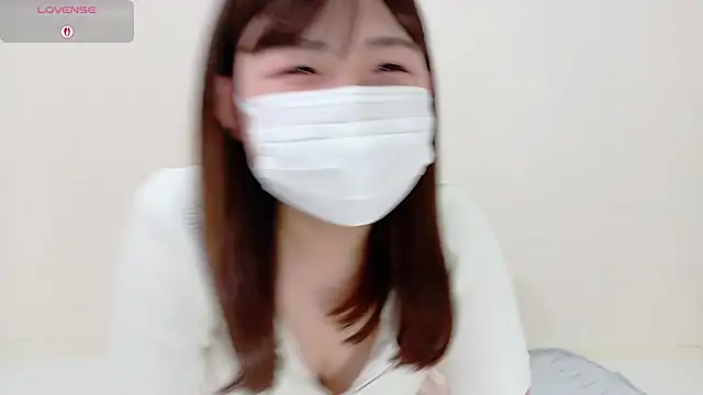 Snapshot of mana-chan chatting on 10.07.25 mana-chan online show from 10.07.25