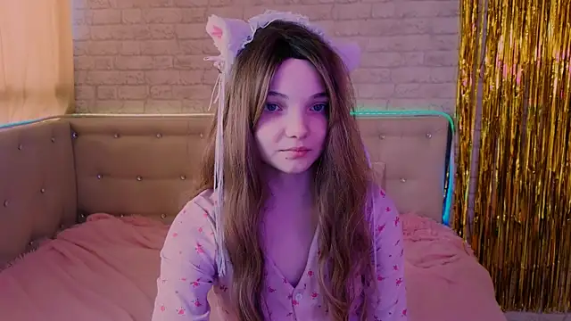 AnimeAlica18 online show from 03.22.26