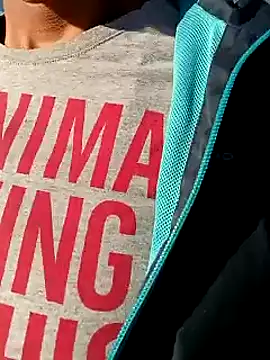 Snapshot of Flacidas chatting on 10.01.25 Flacidas online show from 10.01.25