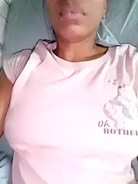 Snapshot of Flacidas chatting on 10.13.25 Flacidas online show from 10.13.25