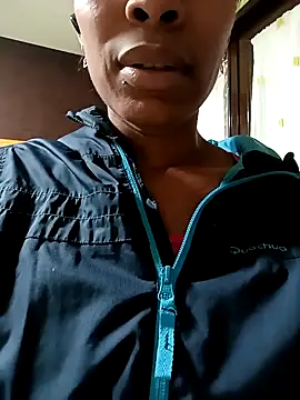 Snapshot of Flacidas chatting on 10.17.25 Flacidas online show from 10.17.25