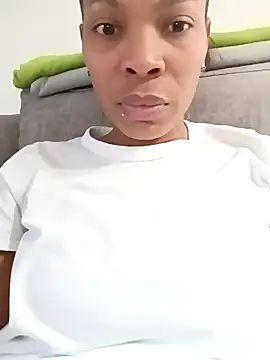 Snapshot of Flacidas chatting on 11.09.25 Flacidas online show from 11.09.25