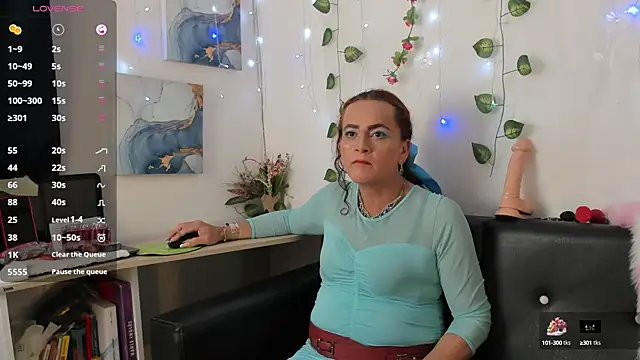 Mishell Bons online show from 10.03.25