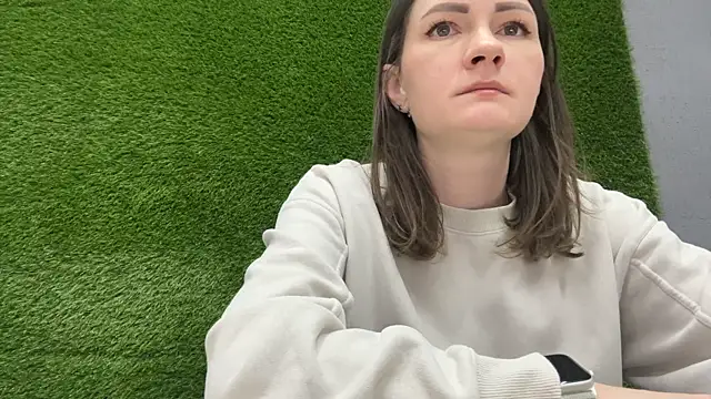 Snapshot of AshlyJoy chatting on 10.27.25 AshlyJoy online show from 10.27.25