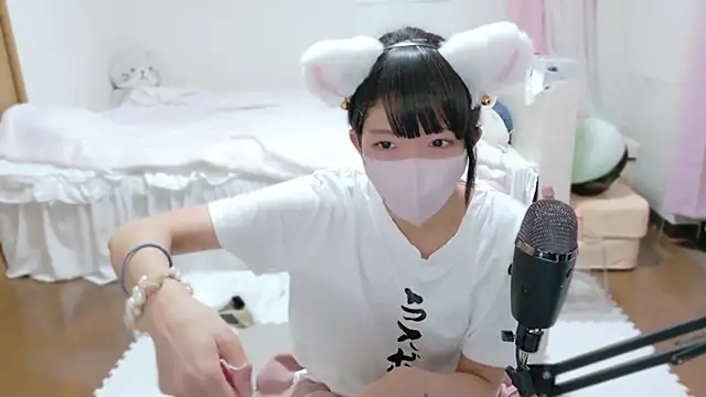 clara 6x9 online show from 10.12.25