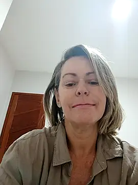 Snapshot of bjflorsedutora chatting on 07.02.26 bjflorsedutora online show from 07.02.26