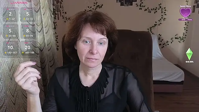 Lia Tito online show from 10.17.25