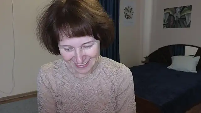 Lia Tito online show from 10.30.25