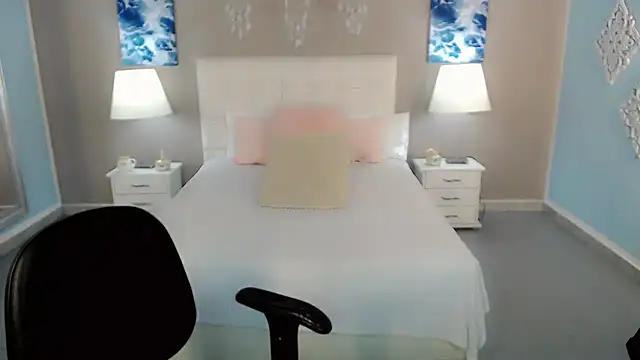 maddissonivanova online show from 11.22.25