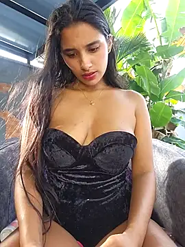 Lorena Mcfly online show from 10.19.25