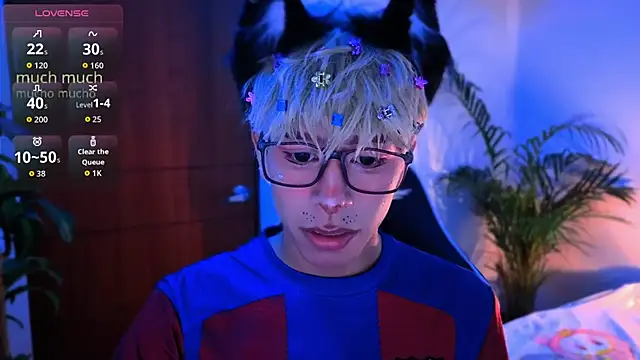 Snapshot of taichi_bluy chatting on 10.23.25 taichi bluy online show from 10.23.25