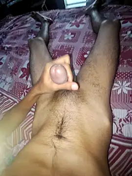 Snapshot of loveblzz chatting on 10.12.25 loveblzz online show from 10.12.25