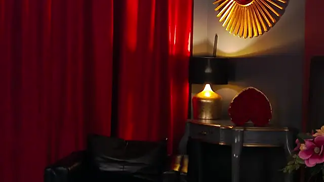 VickiSpice online show from 06.04.26
