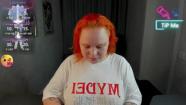Looly Rise online show from 09.12.25