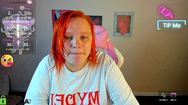 Looly Rise online show from 09.18.25