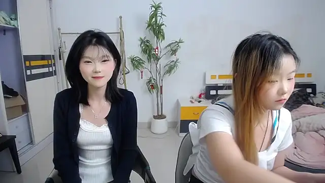 Babygirls523 online show from 09.25.25