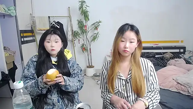 Babygirls523 online show from 10.20.25