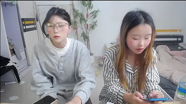 Babygirls523 online show from 11.04.25