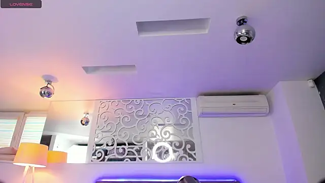 AshleyJoness online show from 02.19.26