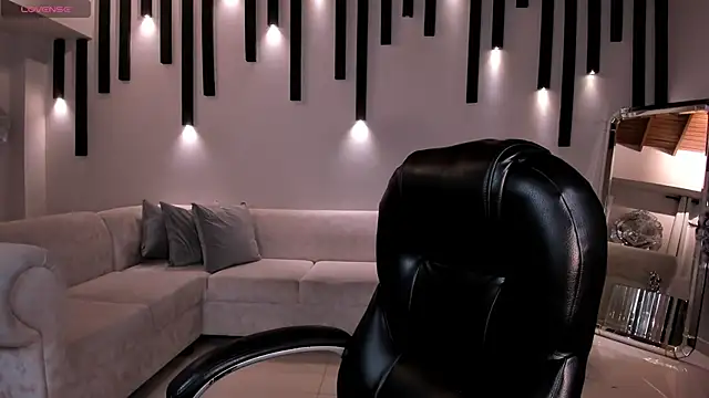 LiamCarterX online show from 10.11.25