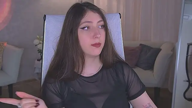 Mary Miiller online show from 03.25.26