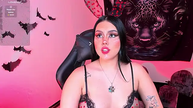 nicol ruizz online show from 10.30.25