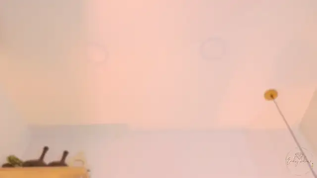 Snapshot of Emely_Deluxe chatting on 04.23.26 Emely Deluxe online show from 04.23.26