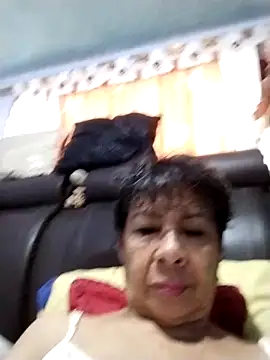 OliviaMorris1 online show from 10.13.25