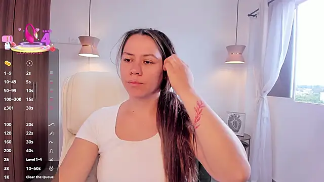 Brandy priscot online show from 09.15.25