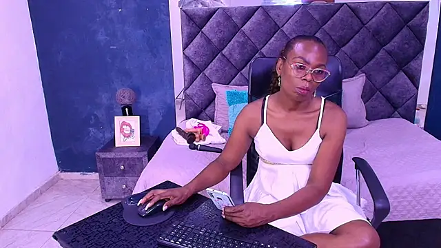 Snapshot of ebony__jheim chatting on 02.27.26 ebony jheim online show from 02.27.26