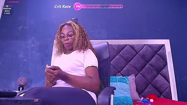 Snapshot of ebony__jheim chatting on 02.28.26 ebony jheim online show from 02.28.26