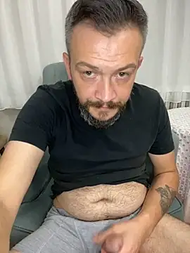 Snapshot of Salih0634 chatting on 10.28.25 Salih0634 online show from 10.28.25