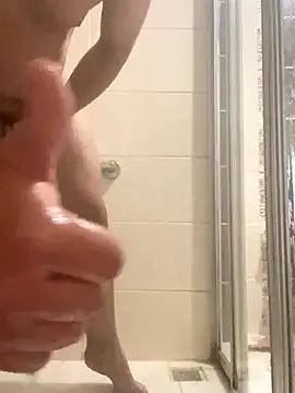 Randum3232 online show from 10.14.25