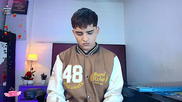 Lucass love online show from 12.05.25