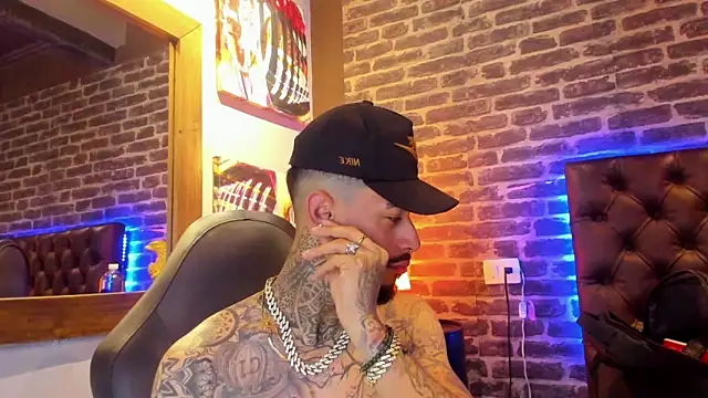 VinzenzRizzo online show from 11.15.25